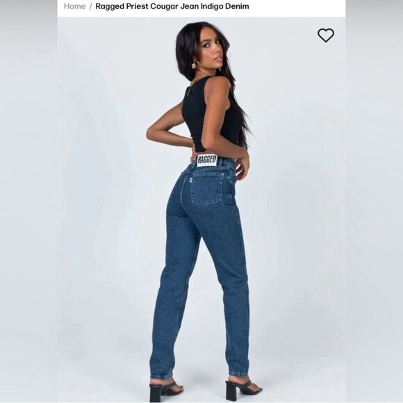 Relaxed Fit Mom Jeans - Picture 2 of 15